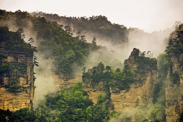 吸血的石碑-民间故事